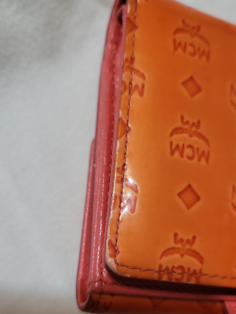 Authentic MCM compact wallet. - Picture 4 of 14